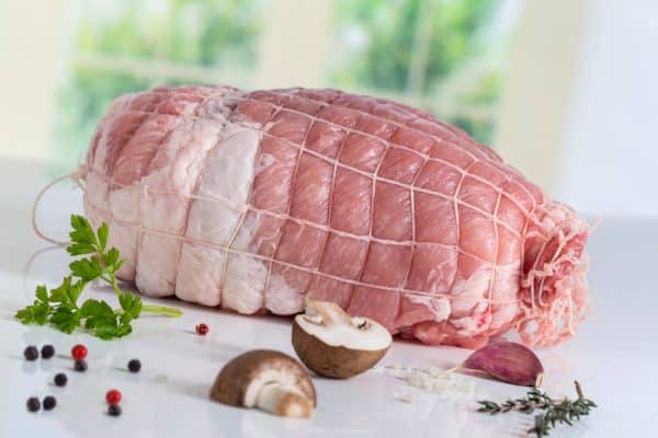 Rôti de fesse désossées de porc biologique