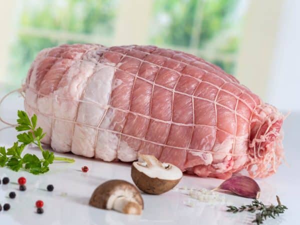 Rôti de fesse désossées de porc biologique