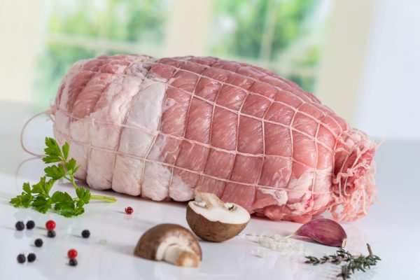 Rôti de fesse désossées de porc biologique
